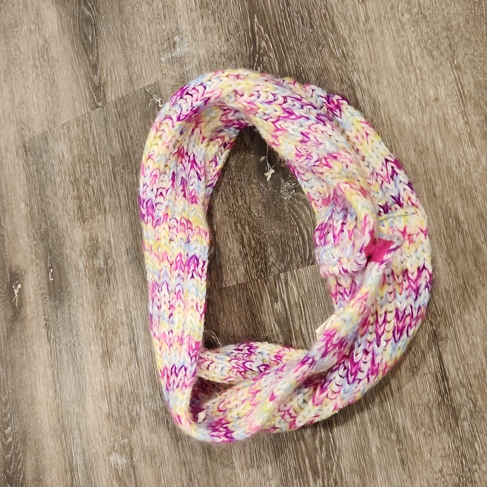 Infinity Scarf - Picture 2 of 3